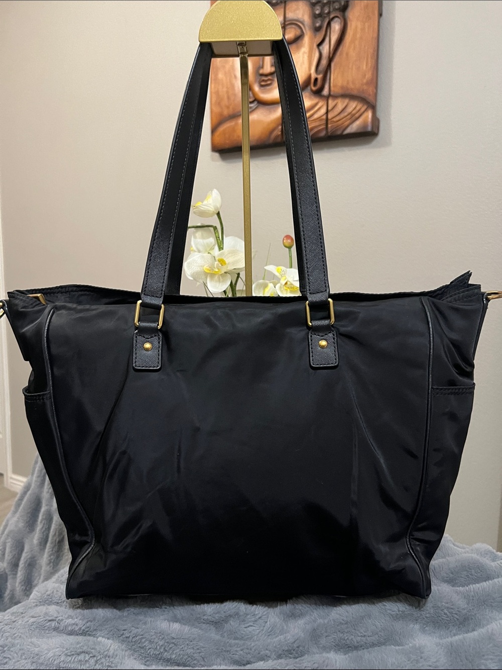 Marc Jacobs Trooper Black Nylon XL Tote GUC retail $295 - Picture 3 of 9